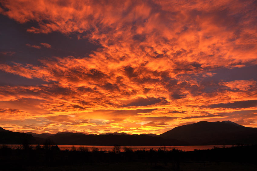 A Kylerhea sunrise over Glenelg